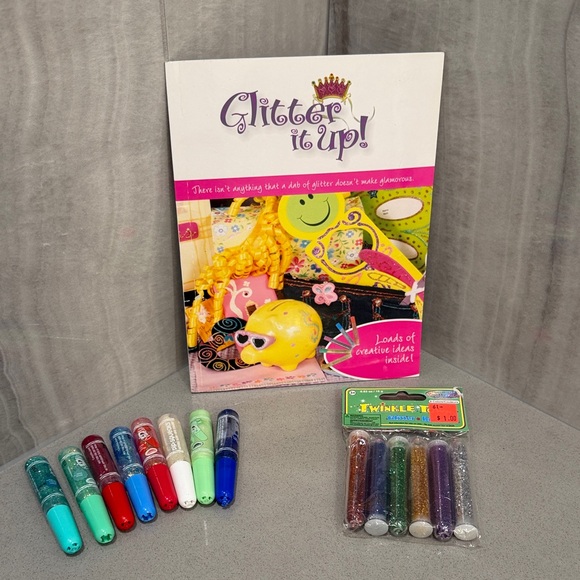 Spice Box Other - Glitter It Up! Craft Book with Glitter Pens and Tubes